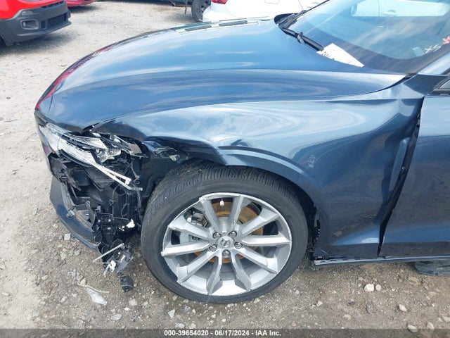 Volvo V60 T5 Momentum 2020 YV1102EK5L1381735 Image 17