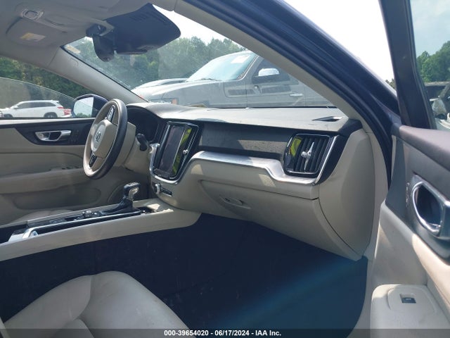 Volvo V60 T5 Momentum 2020 YV1102EK5L1381735 Image 5