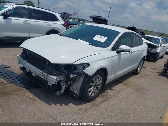 Ford FUSION S 2016 3FA6P0G7XGR340488 Image 2