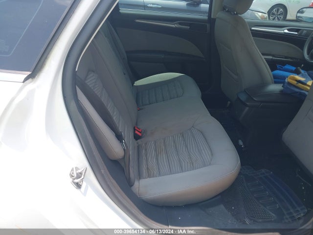 Ford FUSION S 2016 3FA6P0G7XGR340488 Image 8