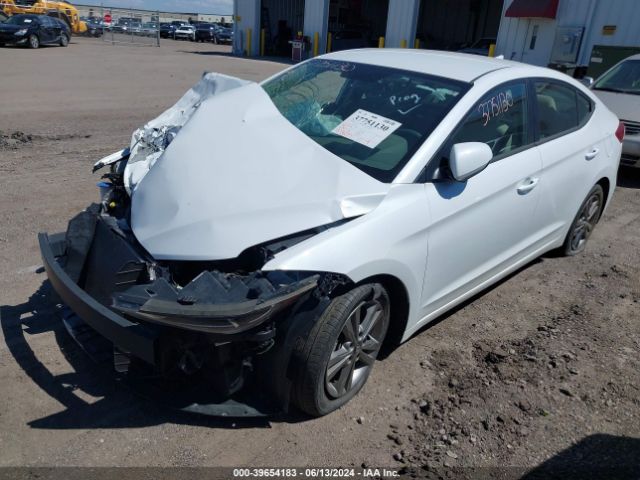 5NPD84LFXHH062618 Hyundai ELANTRA SE