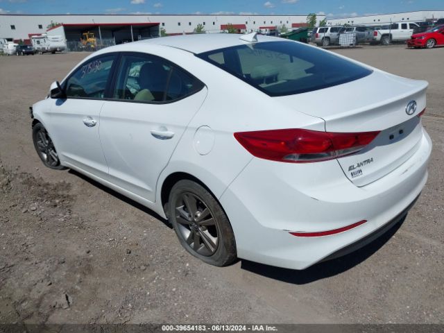 5NPD84LFXHH062618 Hyundai ELANTRA SE