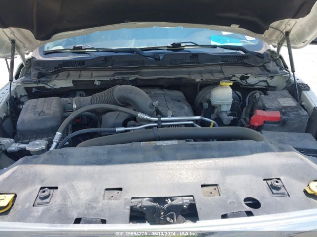1C6RR7NT3JS104486 RAM 1500 Laramie  4x4 5'7 Box