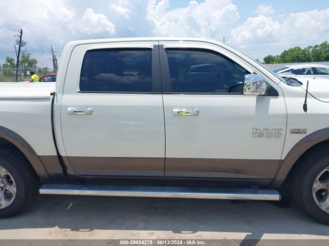 1C6RR7NT3JS104486 RAM 1500 Laramie  4x4 5'7 Box