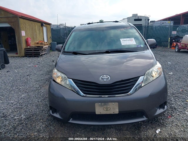 Toyota Sienna Le 7 Passenger 2014 5TDJK3DC2ES084427 Image 12