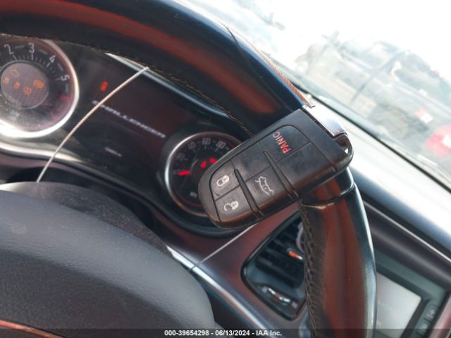 2C3CDZBT1HH600700 Dodge Challenger R/t