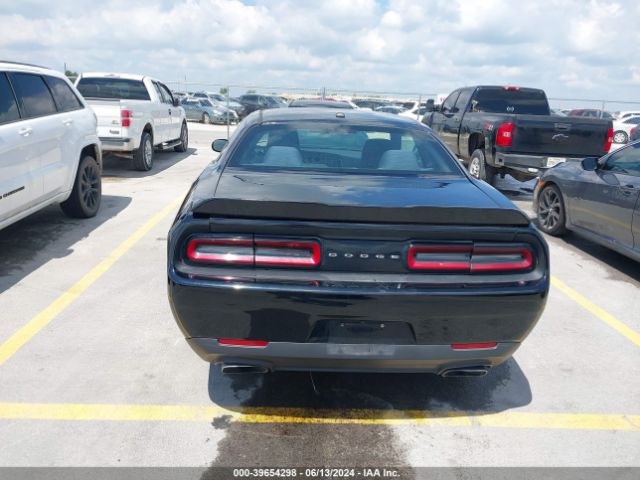 2C3CDZBT1HH600700 Dodge Challenger R/t