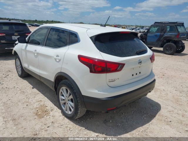 JN1BJ1CP7JW193561 Nissan Rogue Sport S