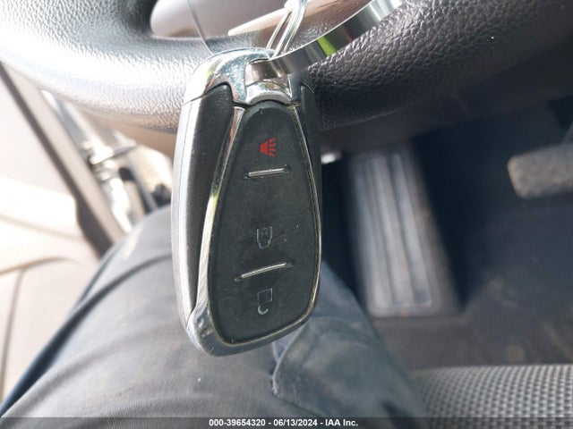 Chevrolet Traverse Ls 2019 1GNEVFKW5KJ136740 Image 11