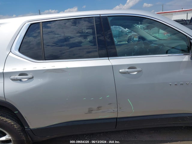 Chevrolet Traverse Ls 2019 1GNEVFKW5KJ136740 Image 14