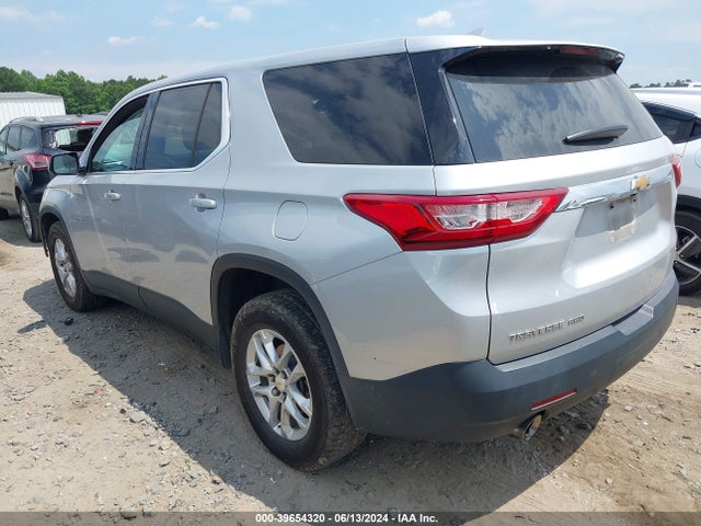 Chevrolet Traverse Ls 2019 1GNEVFKW5KJ136740 Image 3