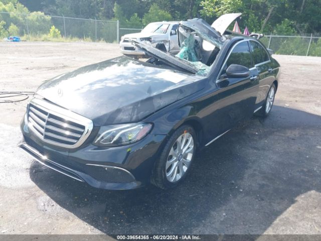 WDDZF4JB2HA098926 Mercedes-Benz E 300