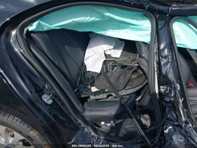 WDDZF4JB2HA098926 Mercedes-Benz E 300