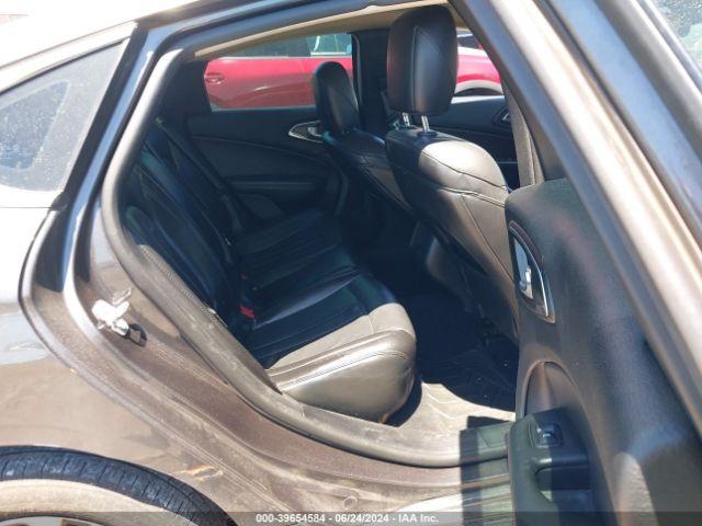 1C3CCCAG8GN184610 Chrysler 200 Limited Platinum