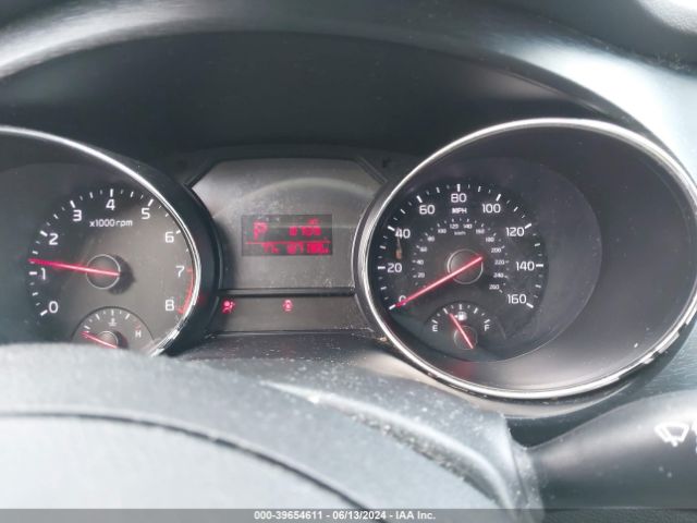 KNDMB5C13G6145246 KIA SEDONA LX