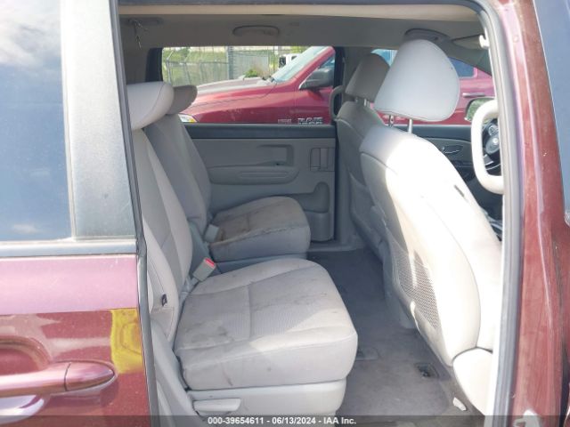 KNDMB5C13G6145246 KIA SEDONA LX