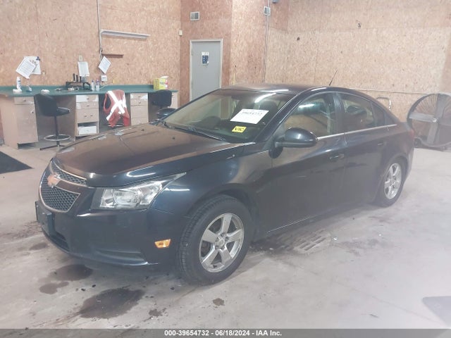 Chevrolet Cruze 1lt Auto 2014 1G1PC5SB5E7183386 Image 2