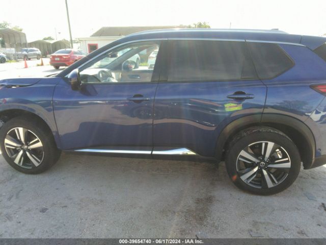 JN8AT3DC3MW100960 Nissan Rogue Platinum Fwd