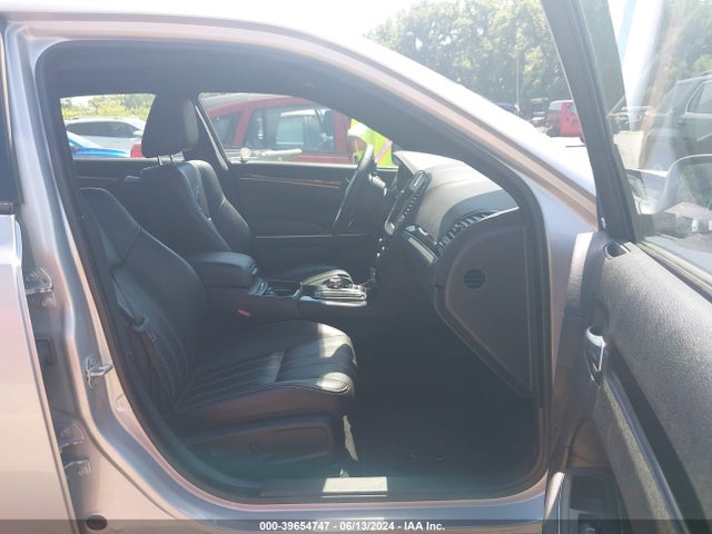 Chrysler 300 300s 2023 2C3CCABG8PH585232 Image 5
