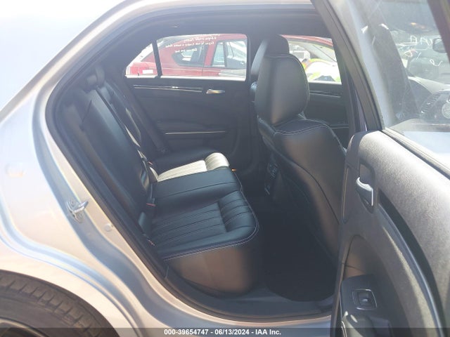 Chrysler 300 300s 2023 2C3CCABG8PH585232 Image 8