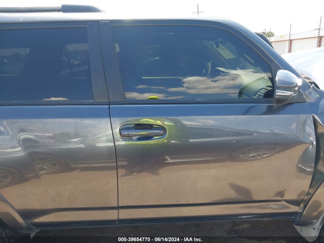 Toyota 4runner Trd Off Road Premium 2018 JTEBU5JR7J5536046 Image 14