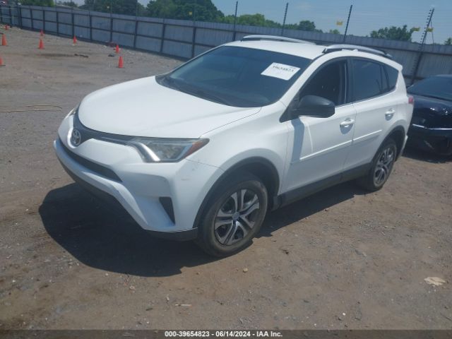 JTMZFREV1GD085416 Toyota RAV4 LE
