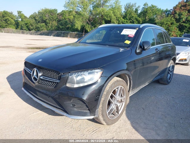 Mercedes-Benz GLC 300 2016 WDC0G4JB5GF071991 Image 2