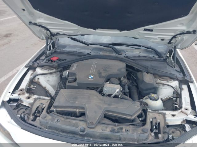 WBA8A9C53GK615956 BMW 320i