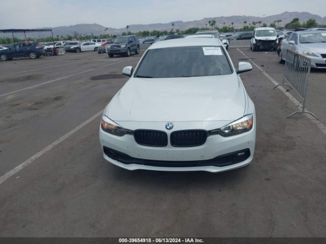 WBA8A9C53GK615956 BMW 320i
