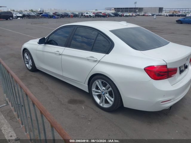 WBA8A9C53GK615956 BMW 320i