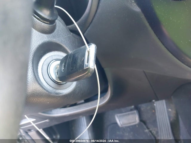 KIA Soul 2018 KNDJN2A26J7589372 Image 11