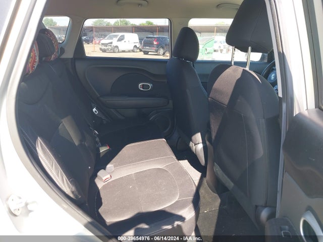 KIA Soul 2018 KNDJN2A26J7589372 Image 8