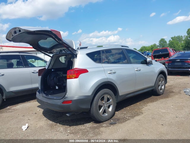 Toyota Rav4 Xle 2015 JTMRFREV5FD164621 Image 4