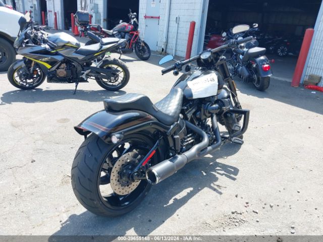 2017 HARLEY-DAVIDSON FXSE 1HD1TG911HB959888 Photo 3