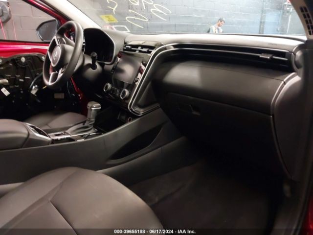 5NMJBCAE9NH038120 Hyundai TUCSON SEL