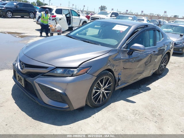 Toyota CAMRY SE 2024 4T1G11AKXRU900276 Image 2