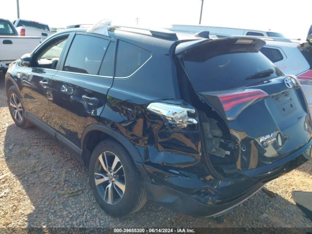 2018 TOYOTA RAV4 2T3WFREV4JW426482 Photo 2
