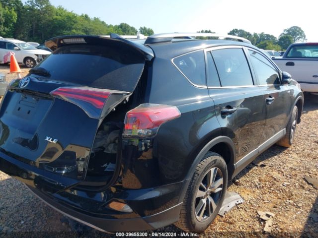2018 TOYOTA RAV4 2T3WFREV4JW426482 Photo 3