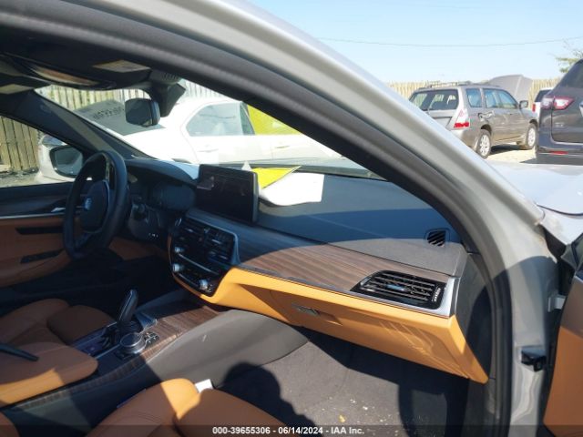 WBA73BJ0XMWX05386 BMW 540i Xdrive