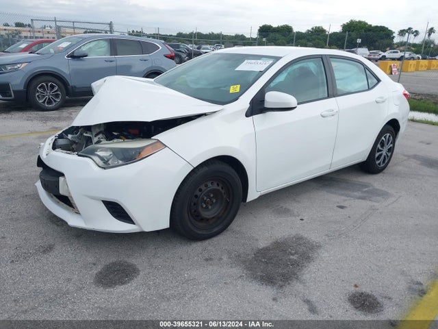 Toyota COROLLA L 2015 5YFBURHE0FP300251 Image 2