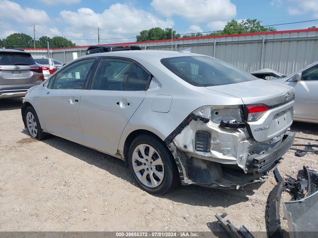 Toyota COROLLA LE 2021 5YFEPMAE5MP194720 Image 3