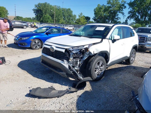 Toyota Rav4 Xle 2024 2T3P1RFV1RC402817 Image 2