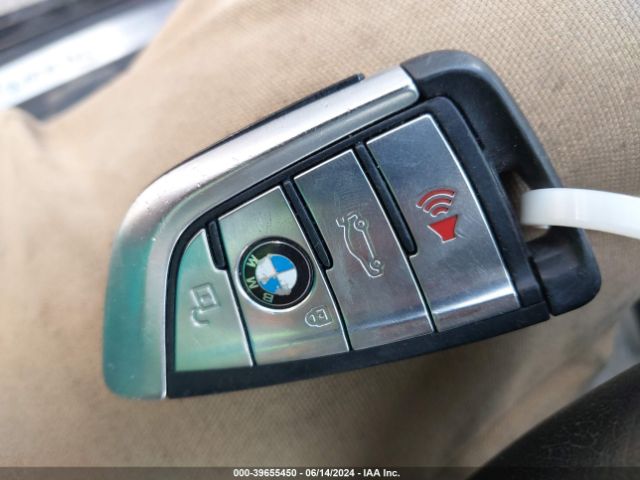 WBAJA7C59JWA73965 BMW 530i Xdrive