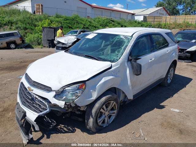 Chevrolet EQUINOX LS 2016 2GNFLEEK0G6139398 Image 2