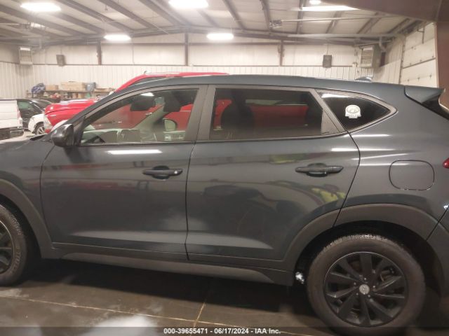 KM8J23A47LU169569 Hyundai TUCSON SE