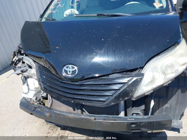 Toyota Sienna Le V6 8 Passenger 2014 5TDKK3DC5ES409298 Image 10