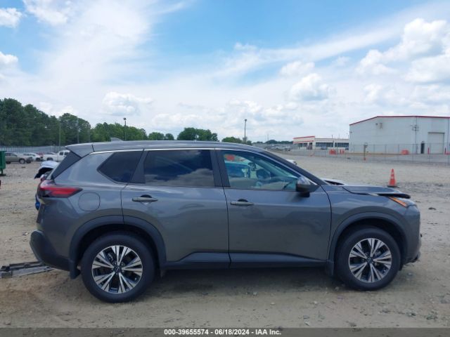 5N1BT3BB4NC726090 Nissan Rogue Sv Intelligent Awd