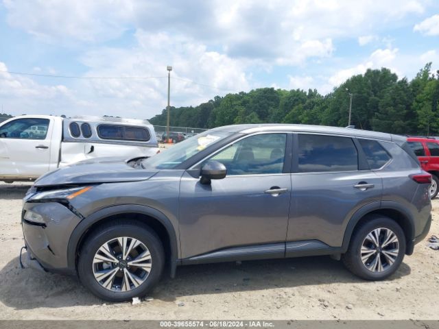 5N1BT3BB4NC726090 Nissan Rogue Sv Intelligent Awd