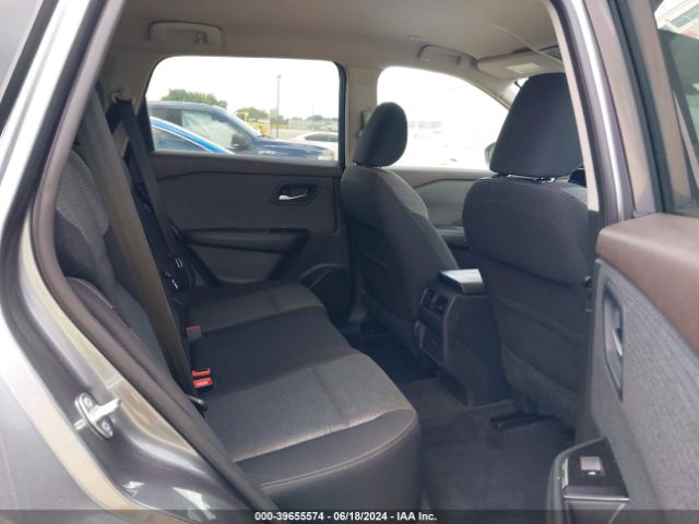 5N1BT3BB4NC726090 Nissan Rogue Sv Intelligent Awd