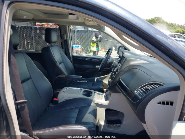 2C4RC1CG5ER108107 Chrysler Town & Country Touring-l